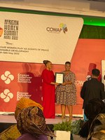 Soul City Institute’s CEO Phinah Kodisang wins award at the African Women Summit